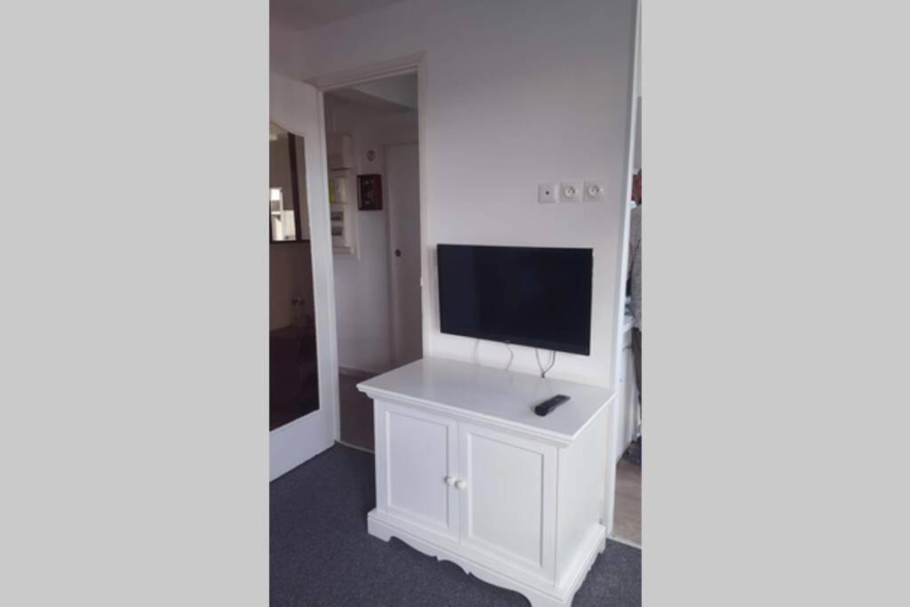 Duplex 1 Station Tramway Aeroport Paris-Orly Appartement Athis-Mons Buitenkant foto
